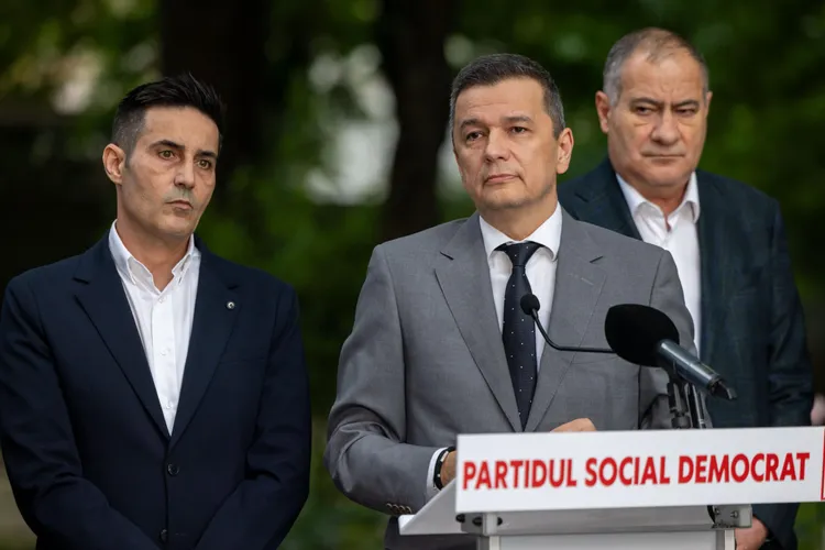 PSD atacă guvernul Mureșan cu un sondaj CURS care anunță căderea intenției de vot pentru PNL și USR. CURS, controlat de soțul unei deputate PSD