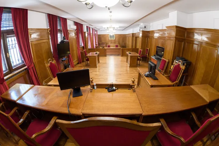 Zeci de pensionari speciali stau în locuințele de serviciu ale ministerului Justiției Foto: ICCJ