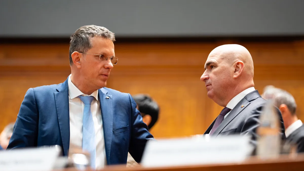 Conducerea USR se reunește pentru a discuta situația lui Moșteanu, unii membri îi vor cere demisia Foto: Facebook