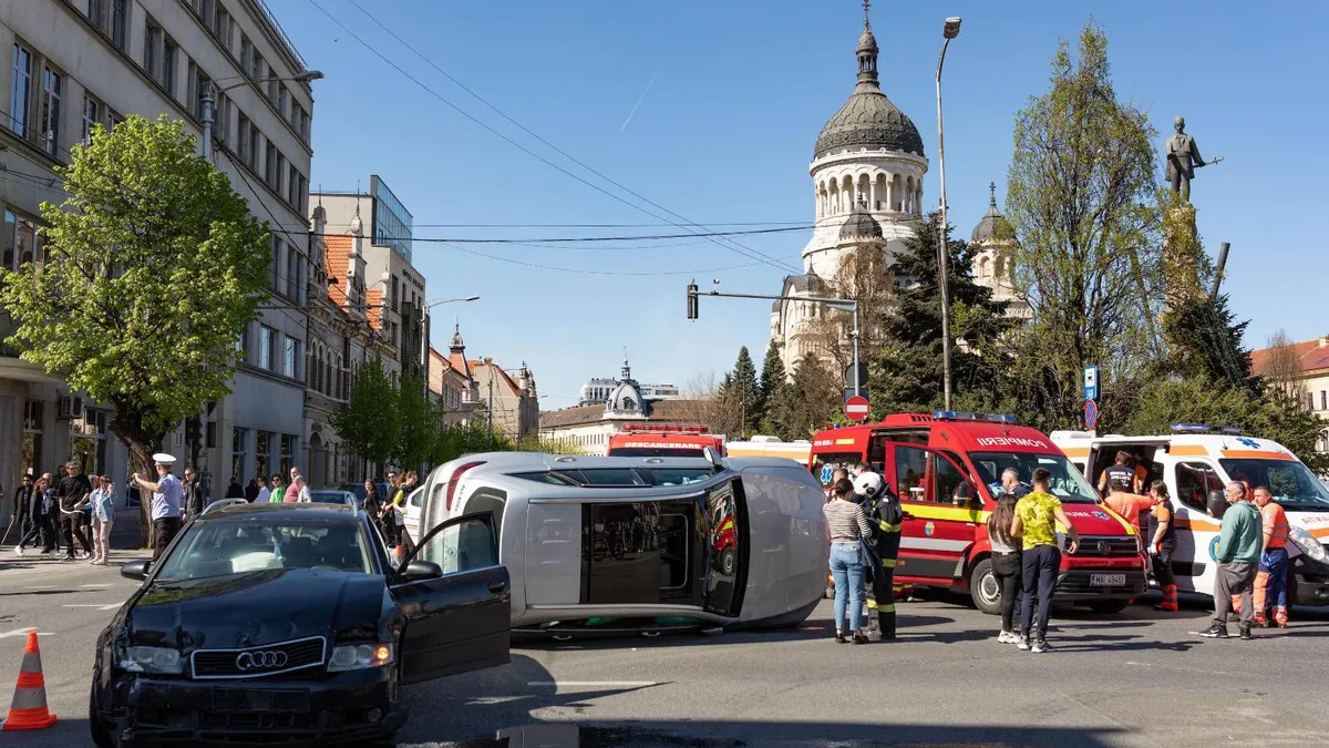 Plafonarea polițelor RCA, o măsură electorală (sursa: Inquam Photos/Simion Sebastian Tătaru)