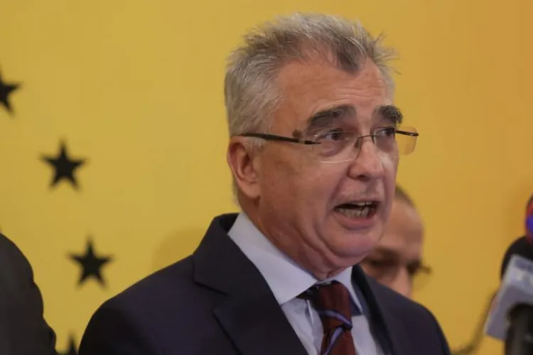 Peiu imploră partidul lui Grindeanu să guverneze cu Simion: „ AUR este un partid la fel ca și PSD”