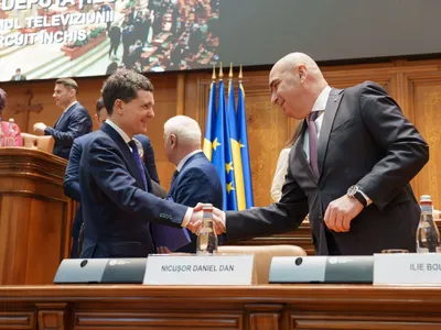 Bolojan, respect pentru funcția prezidențială (sursa: Facebook/Nicușor Dan)