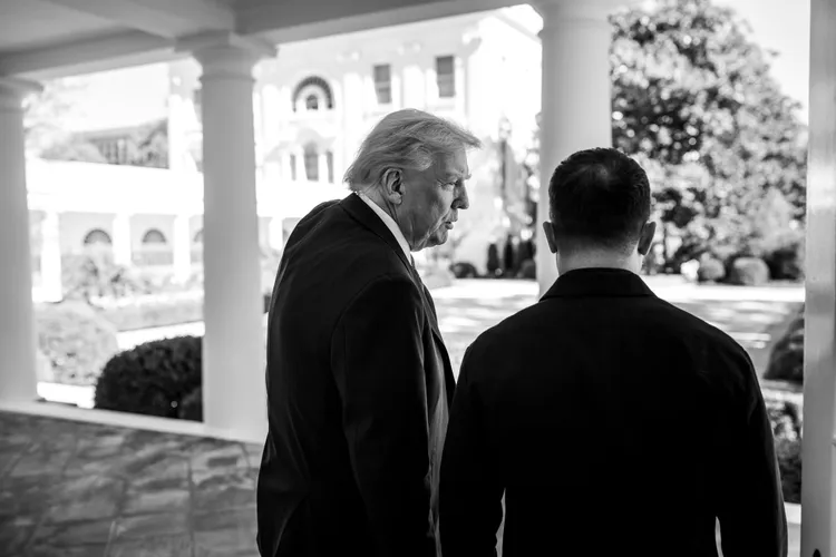Trump refuză rachetele Tomahawk pentru Ucraina (sursa: Facebook/The White House)