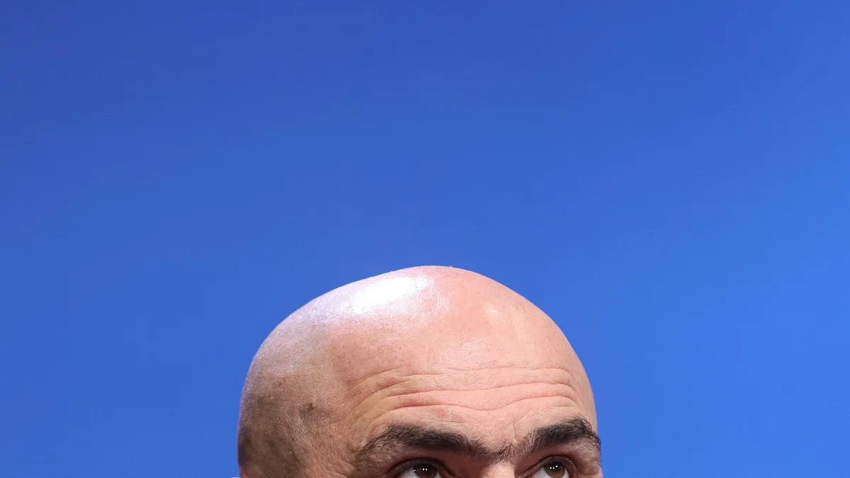 Facturile astronomice ținute la secret pe care Bolojan le-a aflat după ce a ajuns premier Foto: Inquam/Octav Ganea