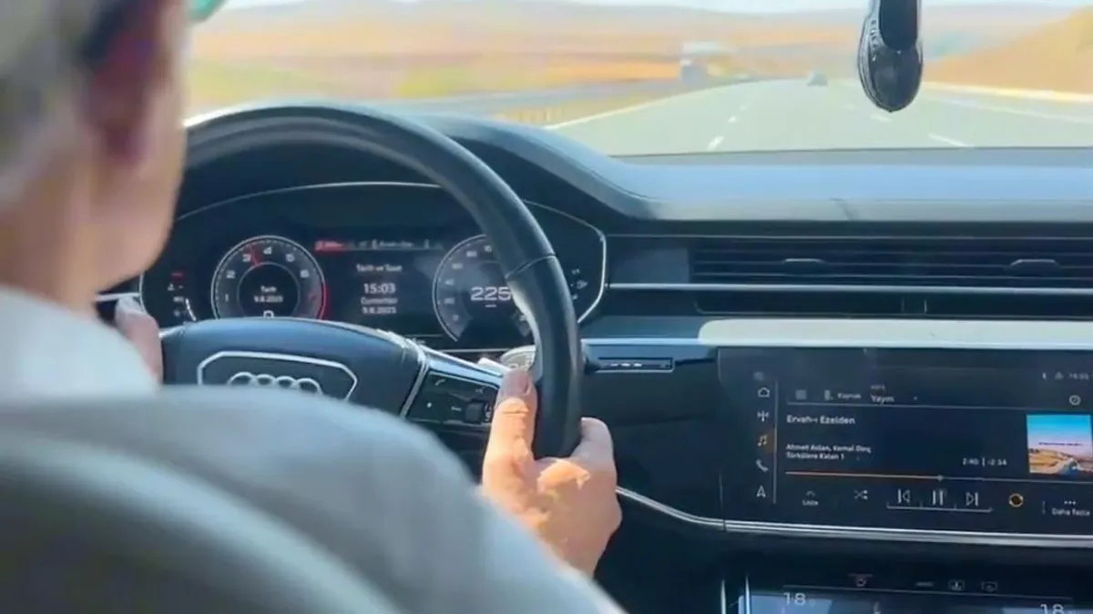 Ministru turc, amendat pentru viteză excesivă (sursa: X/Abdulkadir URALOĞLU)