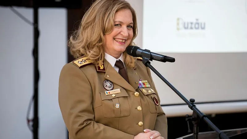 Florentina Ioniță-Radu, comandanta Spitalului Militar, pontaj din Sharm El-Sheikh (sursa: centenarbuzau.ro)