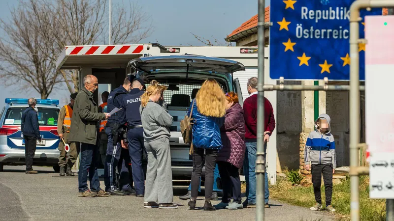 România are încă patru soluţii pentru a intra în Schengen Foto: Facebook ministerul austriac de Interne