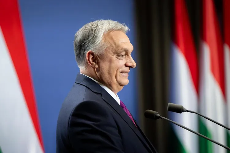 Parlamentul Ungariei limitează drepturile comunității LGBTQ (sursa: Facebook/Orbán Viktor)