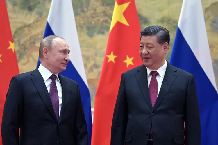 Trolling masiv pe pagina de Facebook a Ambasadei Chinei la București, după ce aceasta a anunțat că „cei care se joacă cu focul vor pieri”