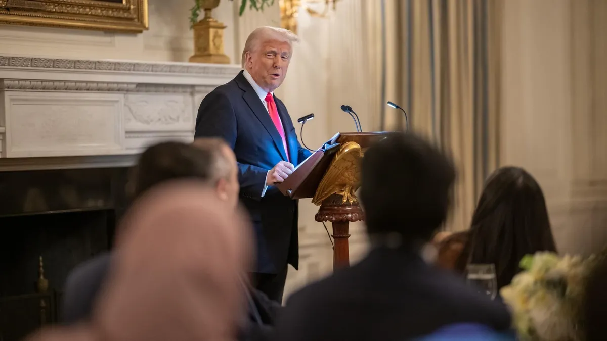 Trump nu exclude al treilea mandat (sursa: Facebook/The White House)