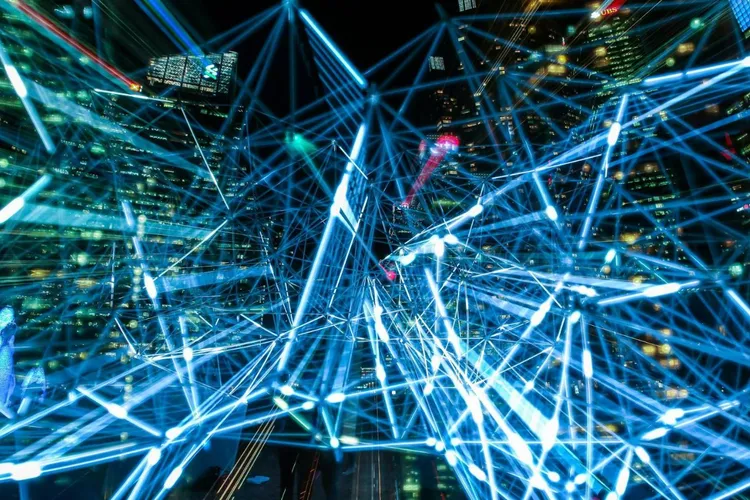 Sistemele AI avansate încep să „halucineze” (sursa: Pexels/Pixabay)