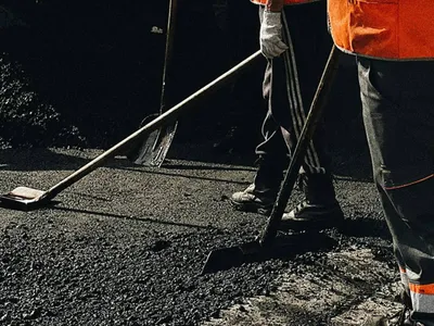 România, cârpită cu programul „Anghel Saligny” (sursa: Pexels/Alex Ugolkov)