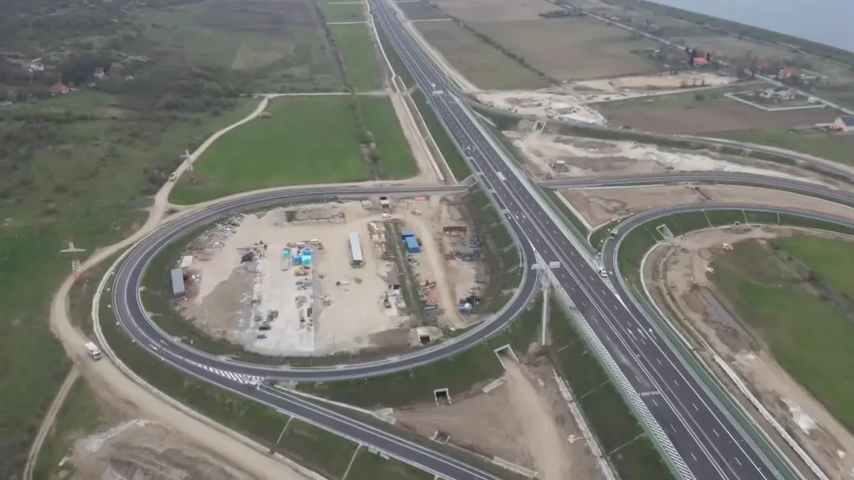 Deschiderea autostrăzii București - Curtea de Argeș (sursa: Facebook/Cristian Pistol)