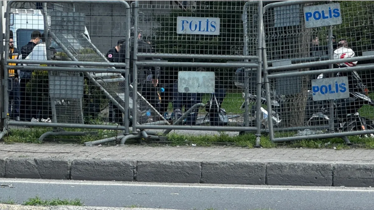 Atac armat la Istanbul, trei suspecți uciși (sursa: aa.com.tr)