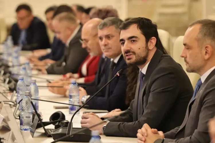 Libertarianul Năsui, deputat USR, propus ministru al Economiei. În guvernul Republicii Moldova