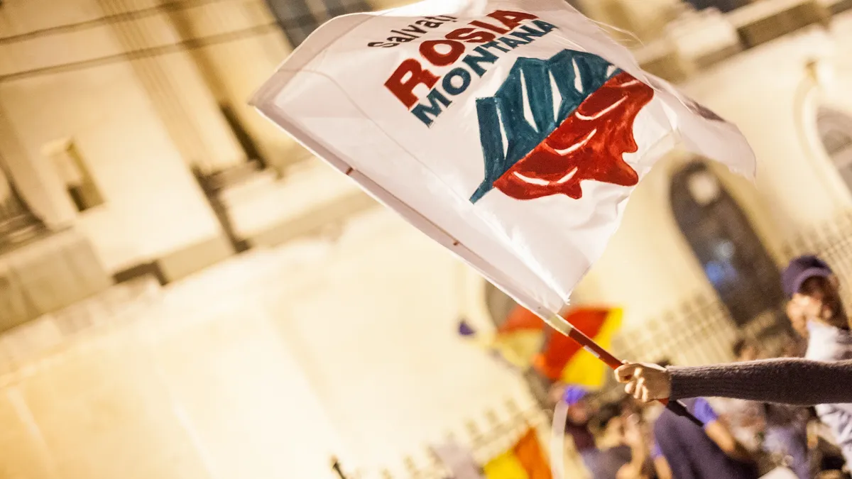 Dosarul RMGC: avocații României, sume exorbitante (sursa: Inquam Photos/Ovidiu Micsik)