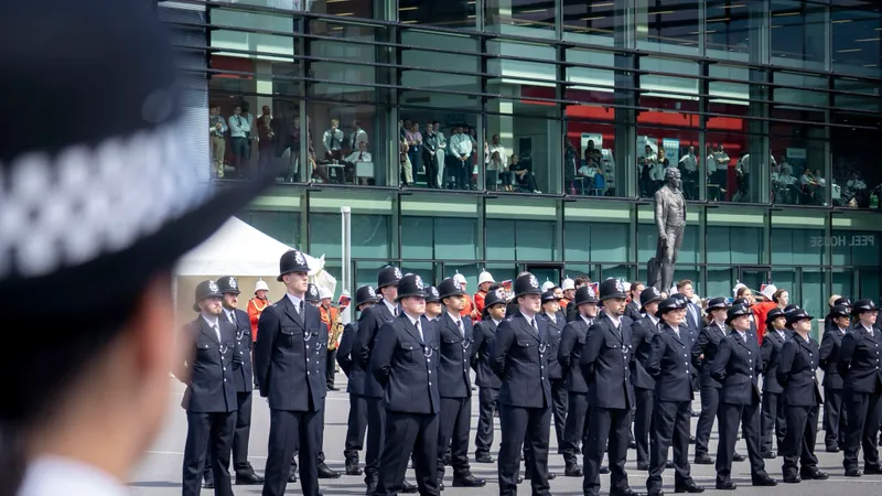 Aniversarea atacurilor Hamas, poliţia londoneză, mobilizată (sursa: Facebook/Metropolitan Police Service)