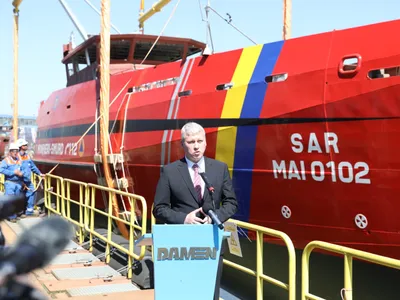 Două nave multirol noi ale IGSU, abandonate de doi ani din cauza lipsei de marinari militari. Au costat 45 de milioane de euro, acum se degradează (sursa: Facebook/IGSU - Inspectoratul General pentru Situatii de Urgenta, Romania)