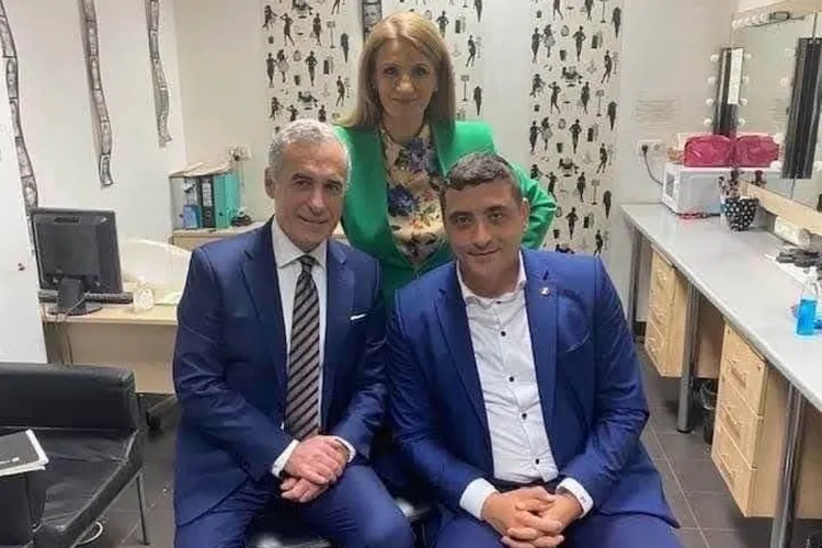 Băsescu: „Șmecherul” Georgescu s-a prins că Simion și Anca Alexandrescu vor să se folosească de el Foto: Facebook