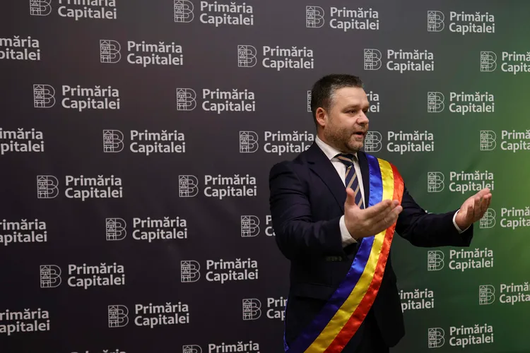 PNL a crescut patru procente în decembrie, după victoria lui Ciucu Foto: Inquam/Octav Ganea