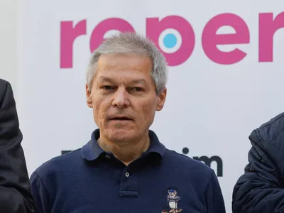 Dacian Cioloș la RFI: Guvernul gestionează lamentabil greva profesorilor Foto: Inquam/ George Calin