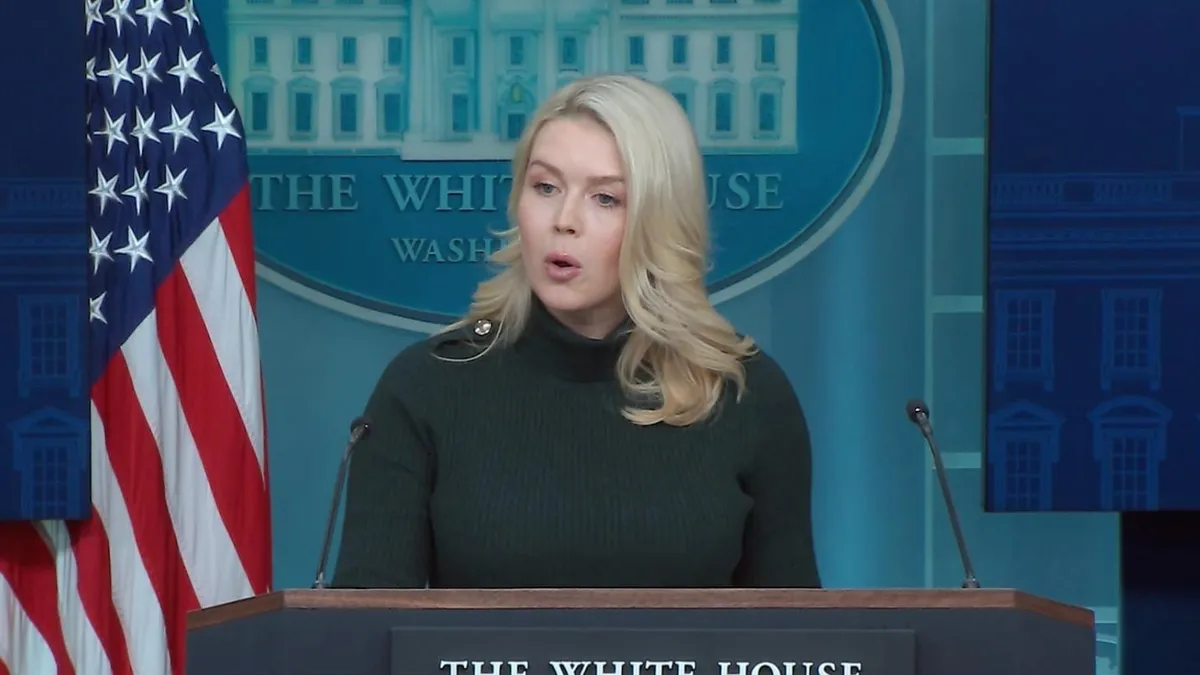 Trump acuză democrații pentru uciderea infirmierului (sursa: Facebook/The White House)