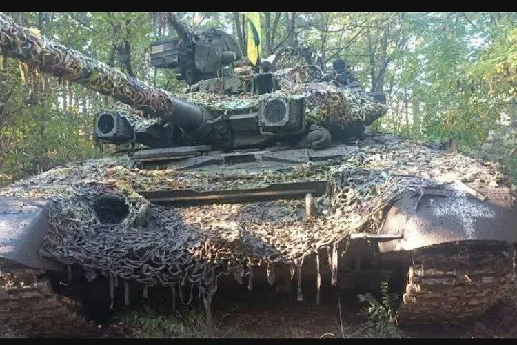 Cum învață recruții lui Putin să conducă tancul Foto: Twitter