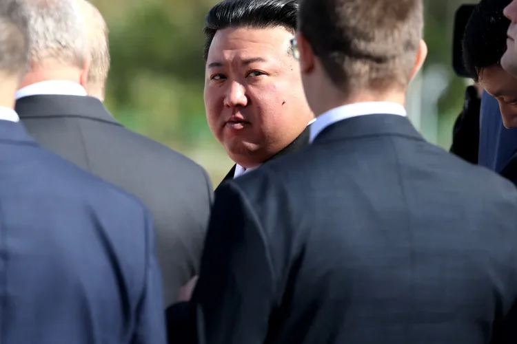 Kim Jong-un, apogeul carierei nucleare (sursa: kremlin.ru)