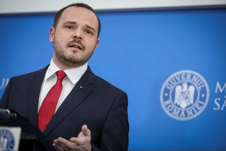 Alexandru Rogobete, de la medic tehnocrat, la tribun PSD: ascensiune rapidă și schimbări spectaculoase de poziție