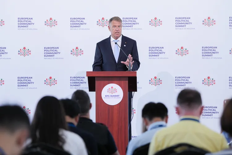 Iohannis, declarații amenințătoare față de profesori (sursa: Facebook/Klaus Iohannis)