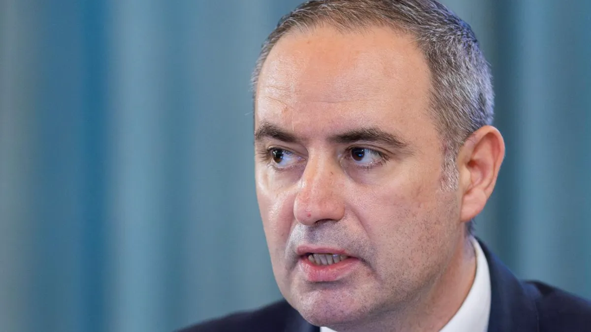 Schema activelor lui Nazare pe firmă (sursa: Facebook/Alexandru Nazare)