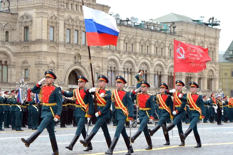 Începe parada Rusiei din 9 mai (sursa: kremlin.ru)