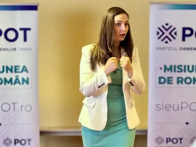 Lui Gavrilă i se cere să declare dacă e proastă. Sau nu (sursa: Facebook/Anamaria Gavrilă)