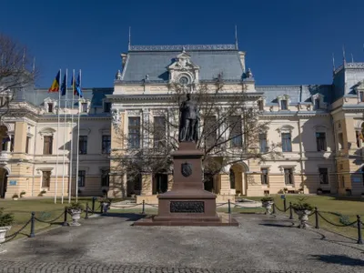 Pensionarii de stat angajați la stat nu vor să dea banii înapoi (sursa: ziaruldeiasi.ro)