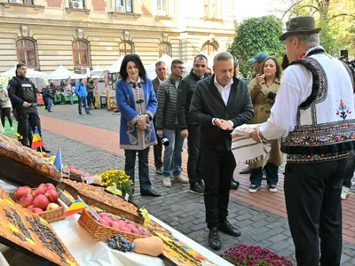 Ministrul PSD Barbu refuză să desființeze un institut cu activitate zero, decuplat de la utilități Foto: Facebook