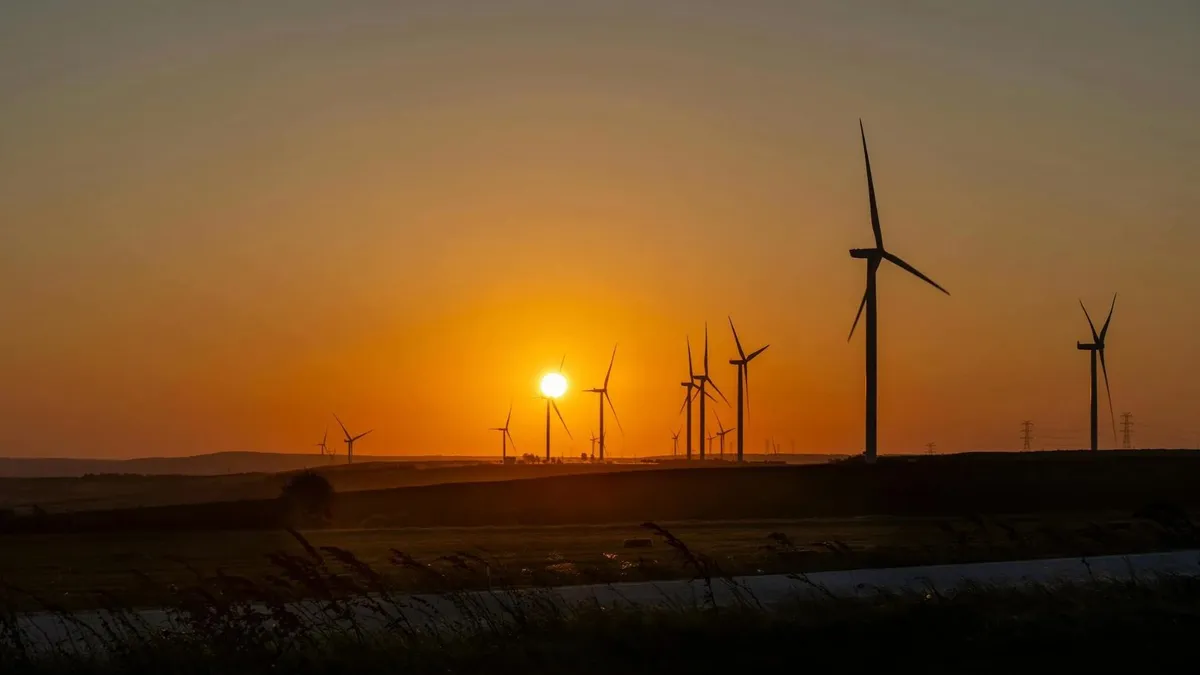 România, salvată de la dezastru energetic (sursa: Pexels/Burak The Weekender)