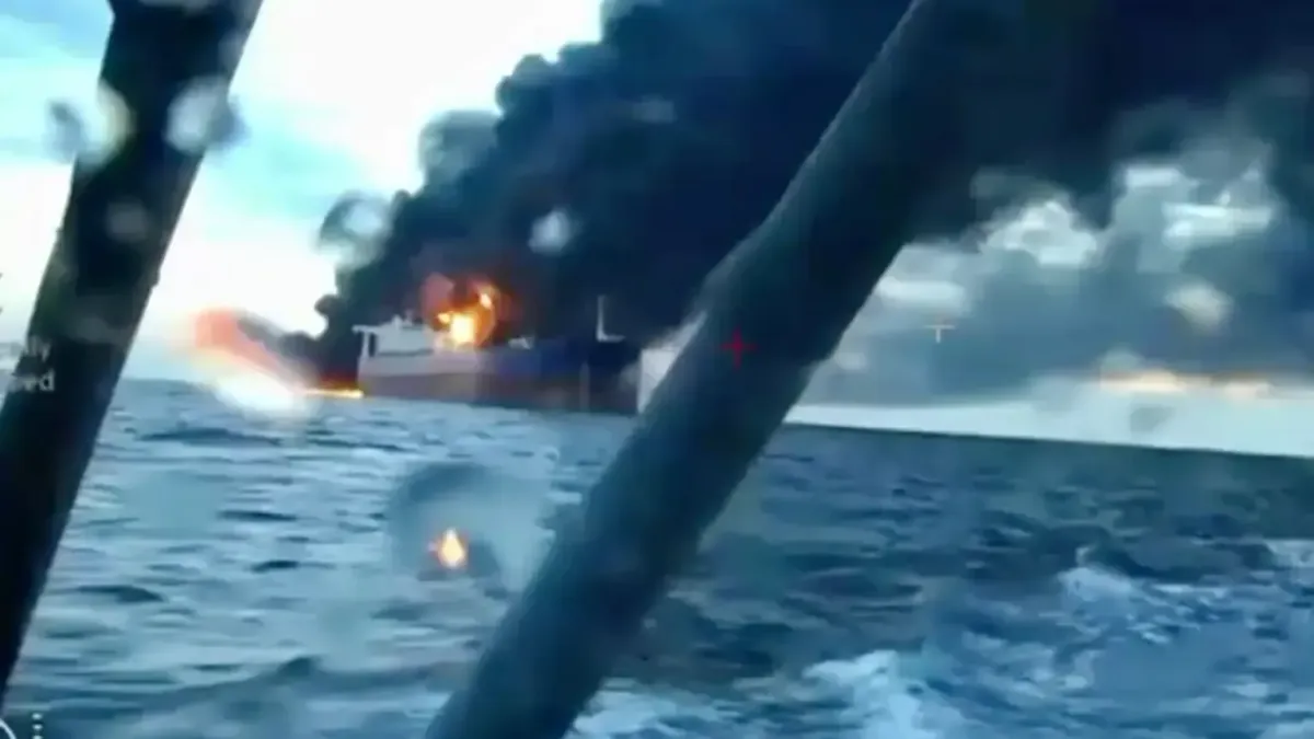 „Flota fantomă” a Rusiei atacată de drone ucrainene (sursa: Kyiv Independent)
