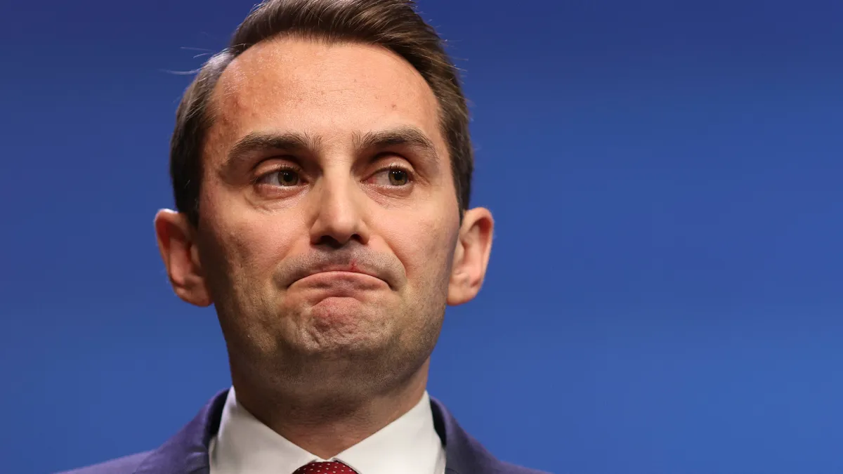 Șeful Cancelariei, Mihai Jurca, locuiește singur în vilă de protocol în Primăverii Foto: Inquam/Octav Ganea