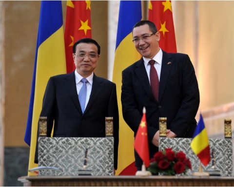 Victor Ponta and Li Keqiang in Bucharest