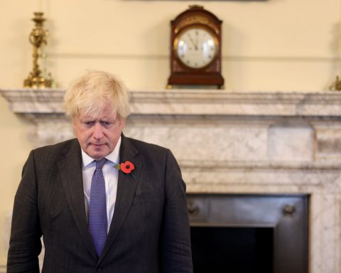 Premierul britanic ar putea fi demis