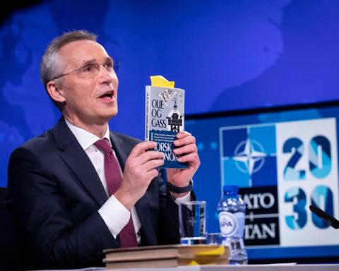 NATO avertizează China pentru sprijinul față de Rusia