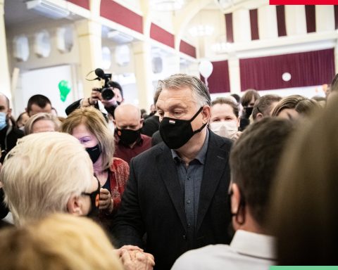 Viktor Orban sugerează că Ungaria ar putea ieși din UE