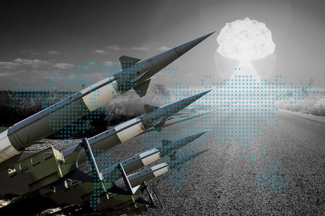 Kremlinul nu vrea să renunțe la arme nucleare