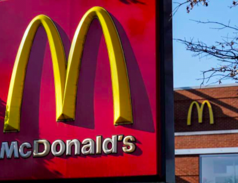McDonald's și Starbucks renunță la Rusia