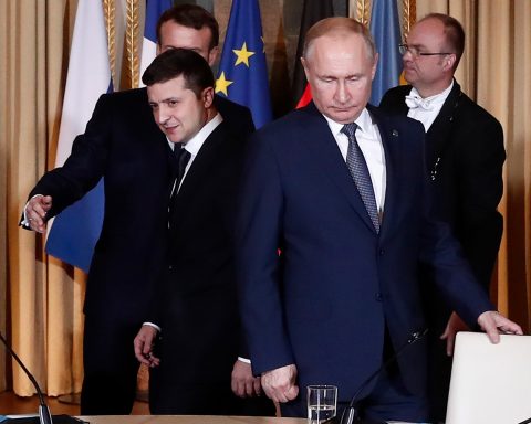 Putin refuză întâlnirea cu Zelenski