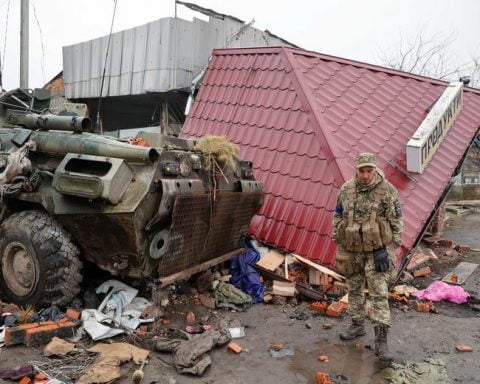 Armata rusă prelungește agonia la Mariupol