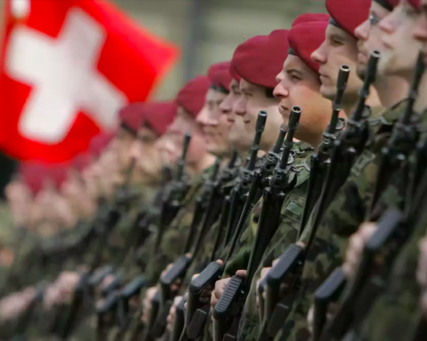 Elveţia refuză trimiterea armelor către Ucraina