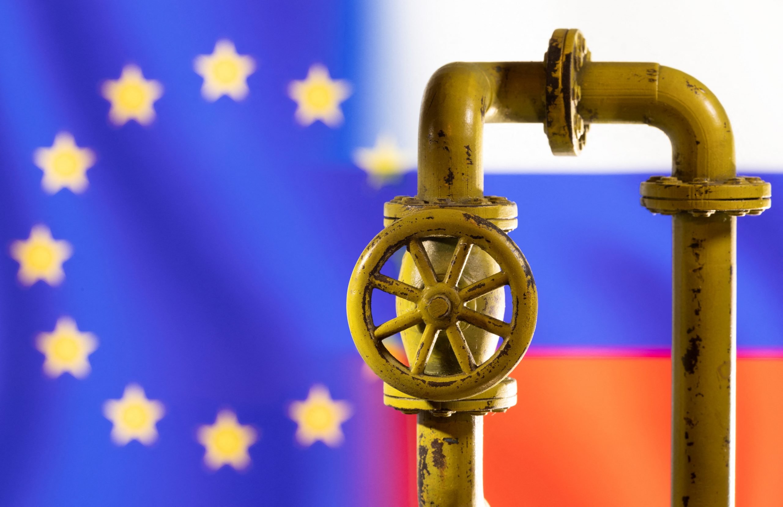 UE avertizează statele să nu plătească gazele în ruble