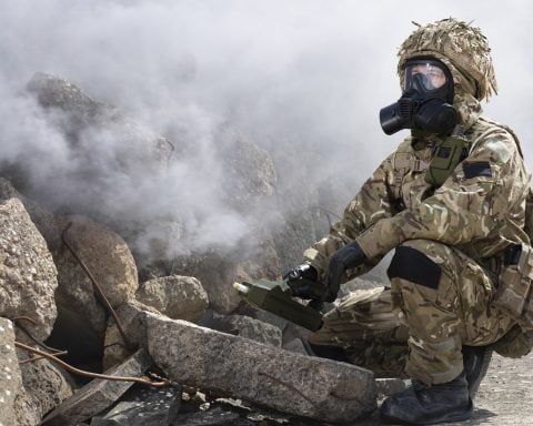 Ucraina acuză un atac cu arme chimice în Mariupol