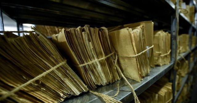 Documente arhivate, distruse de serviciile secrete